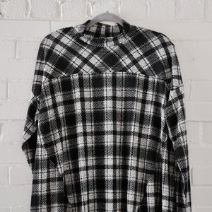 Style&Co Tunic Blouse Gray Black Plaid Size L